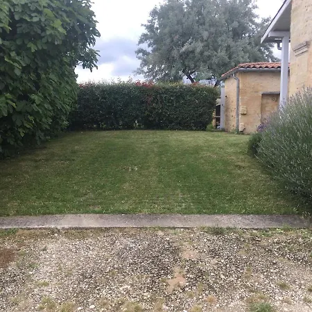 Domaine De Saint-amand Au Coeur Des Vignes Pres De Bordeaux בית נופש *